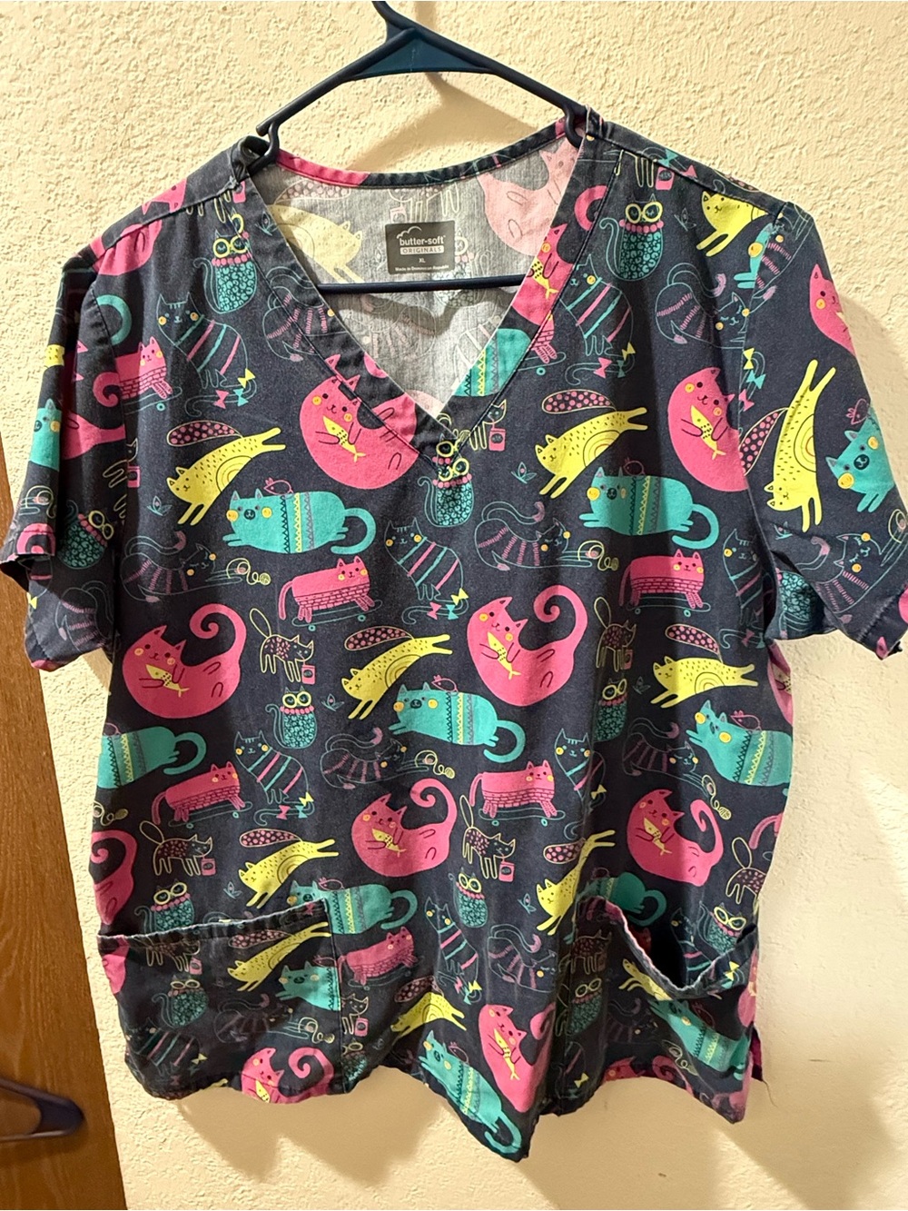 Butter Kids Short Sleeve Tee in Black with Pink, Teal & Yellow Cat Print